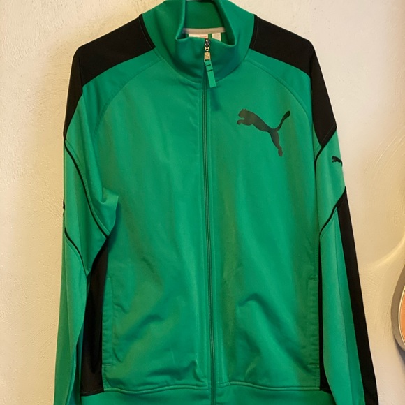 Old school Vintage Green Puma Jacket 🧥 - Picture 1 of 3